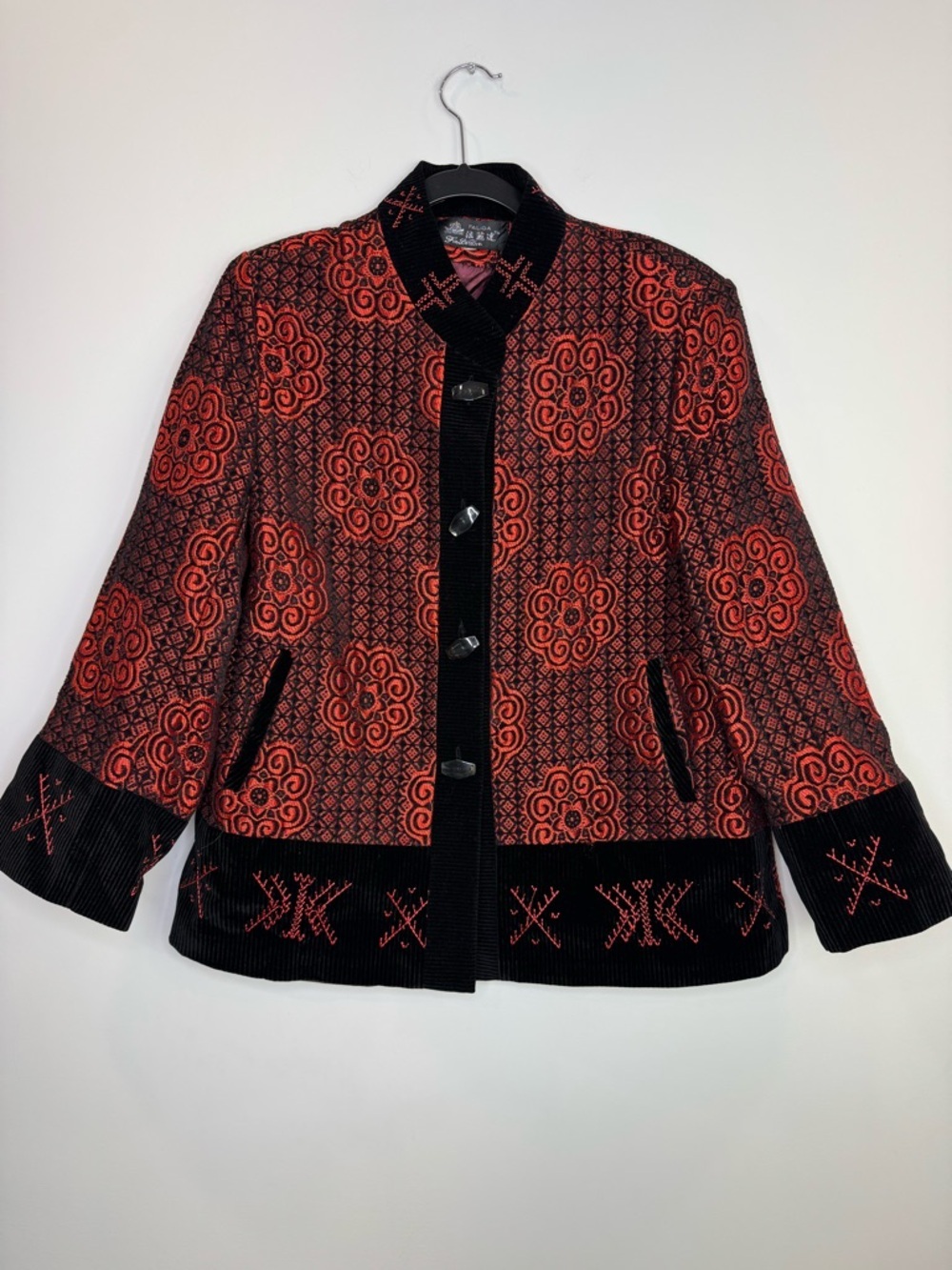 Vintage jacket embroidered patterns statement asian inspired jacquard pattern - Picture 2 of 9